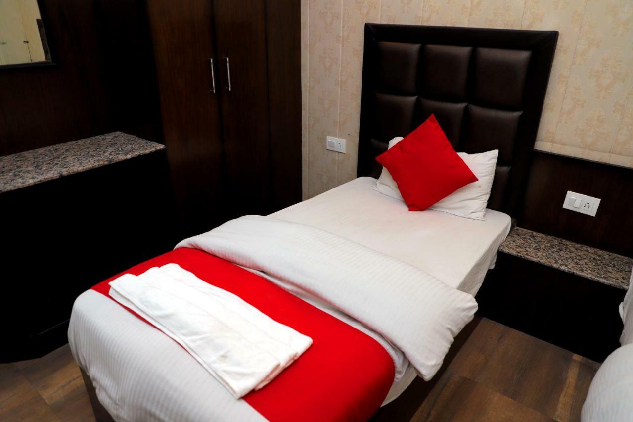 Hotel Sk International Rishīkesh Dış mekan fotoğraf